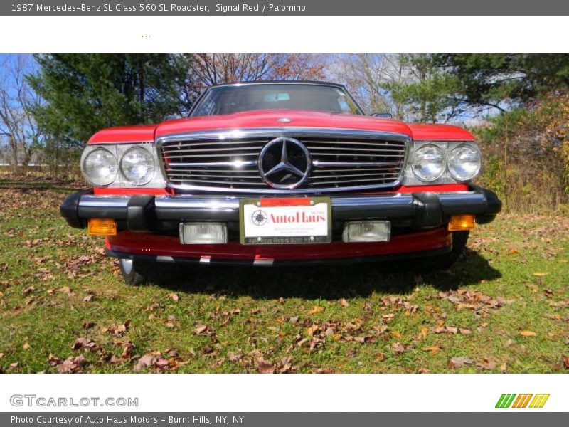 Signal Red / Palomino 1987 Mercedes-Benz SL Class 560 SL Roadster