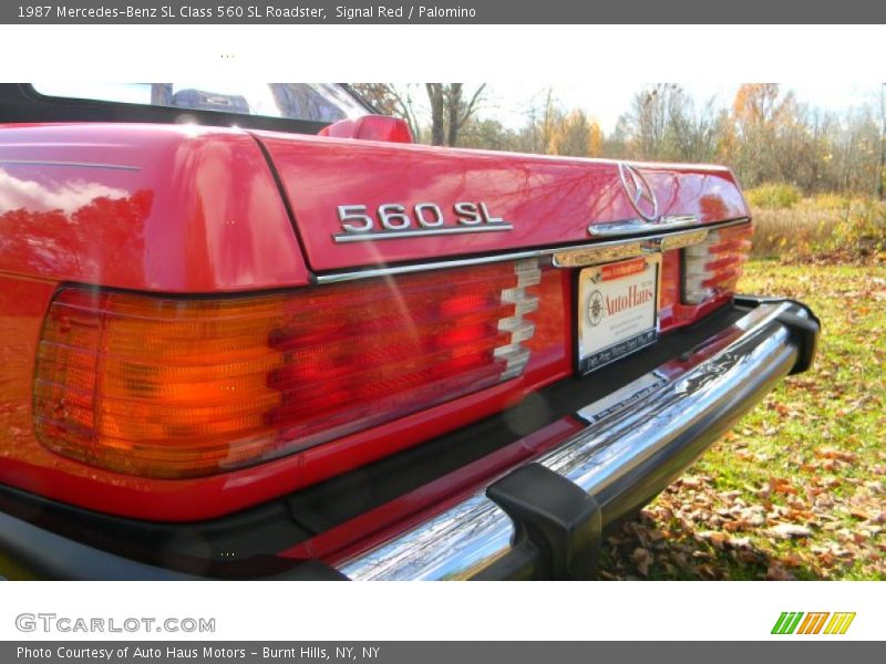  1987 SL Class 560 SL Roadster Logo