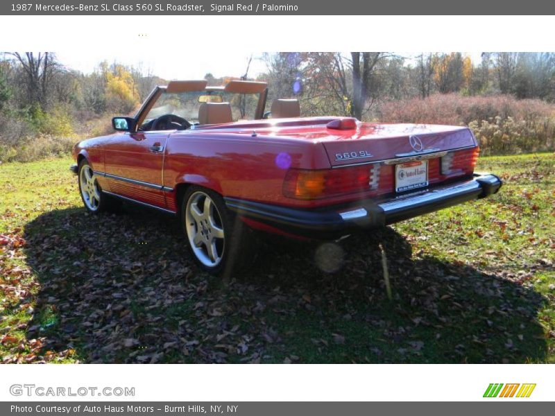 Signal Red / Palomino 1987 Mercedes-Benz SL Class 560 SL Roadster