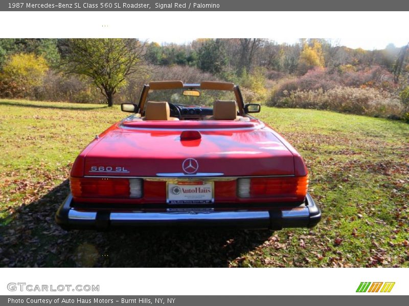 Signal Red / Palomino 1987 Mercedes-Benz SL Class 560 SL Roadster