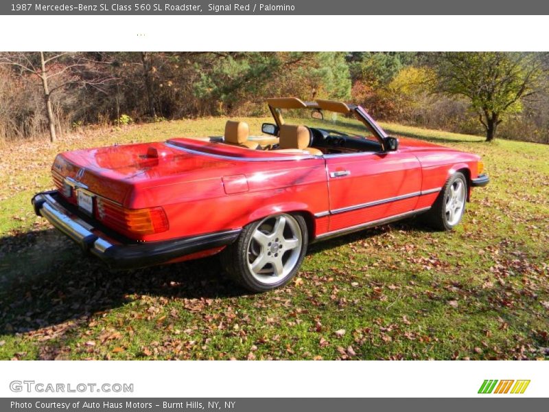 Signal Red / Palomino 1987 Mercedes-Benz SL Class 560 SL Roadster