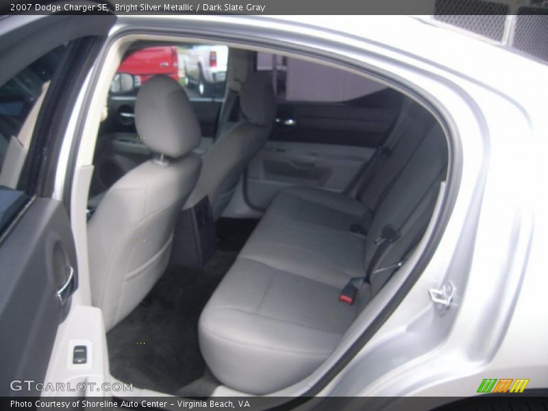 Bright Silver Metallic / Dark Slate Gray 2007 Dodge Charger SE