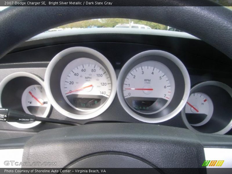 Bright Silver Metallic / Dark Slate Gray 2007 Dodge Charger SE