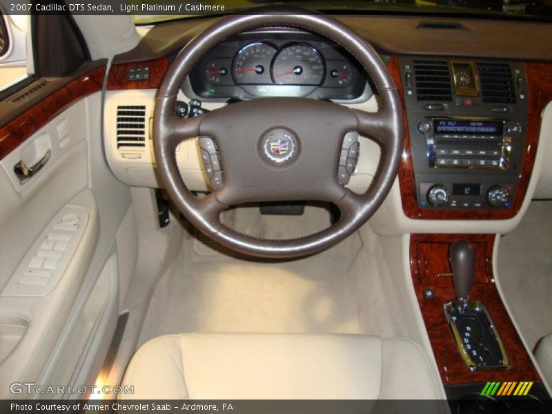 Light Platinum / Cashmere 2007 Cadillac DTS Sedan