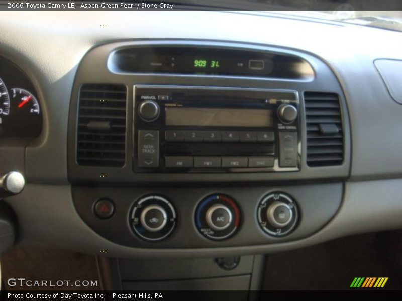 Aspen Green Pearl / Stone Gray 2006 Toyota Camry LE