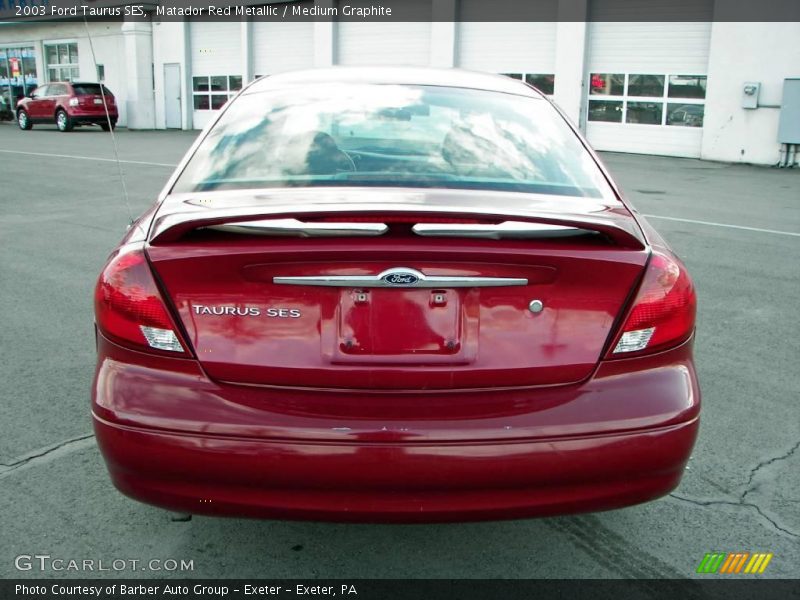 Matador Red Metallic / Medium Graphite 2003 Ford Taurus SES