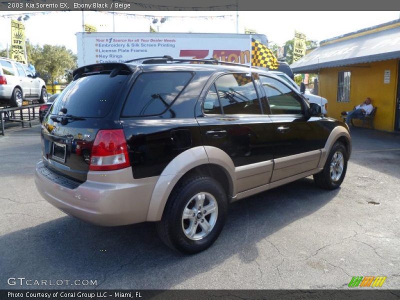 Ebony Black / Beige 2003 Kia Sorento EX