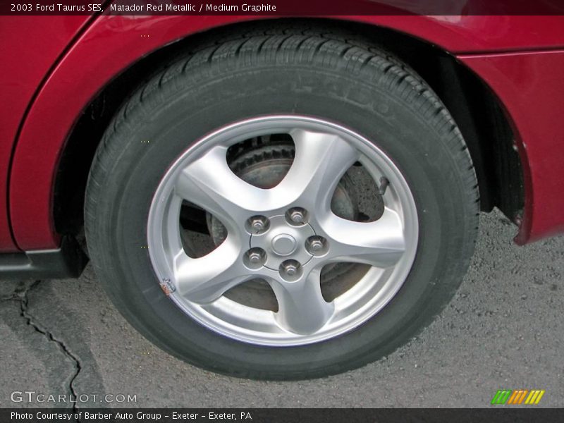 Matador Red Metallic / Medium Graphite 2003 Ford Taurus SES