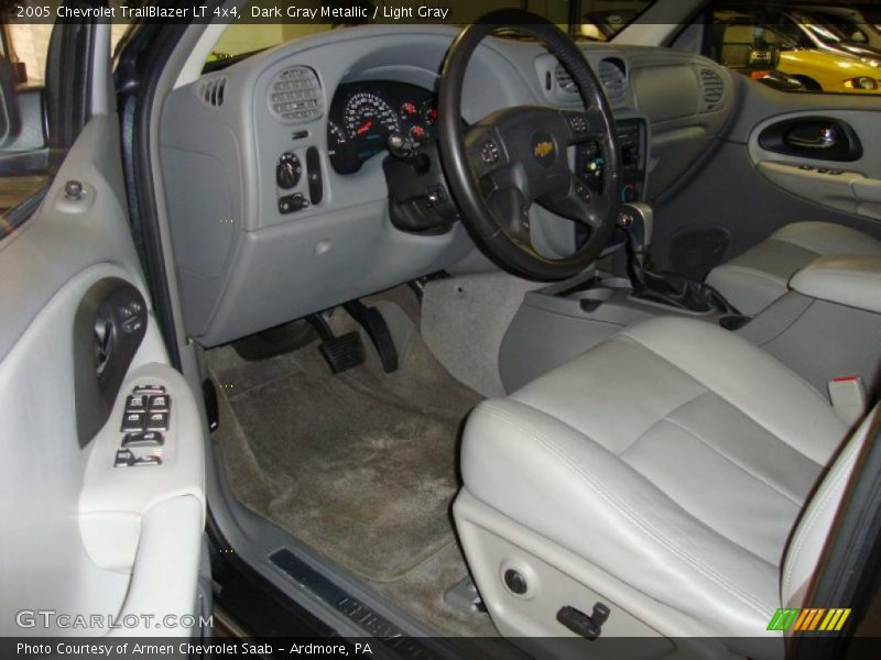 Dark Gray Metallic / Light Gray 2005 Chevrolet TrailBlazer LT 4x4