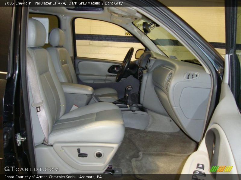 Dark Gray Metallic / Light Gray 2005 Chevrolet TrailBlazer LT 4x4