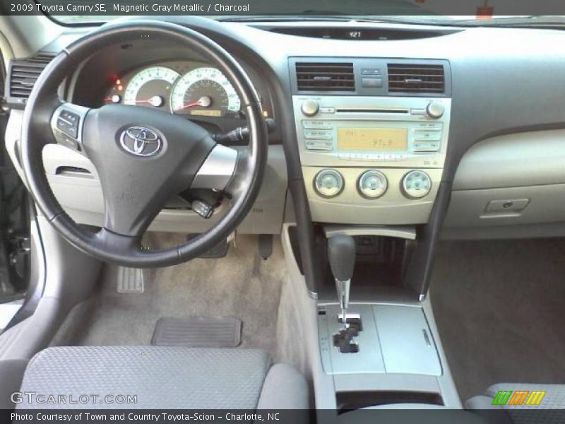 Magnetic Gray Metallic / Charcoal 2009 Toyota Camry SE