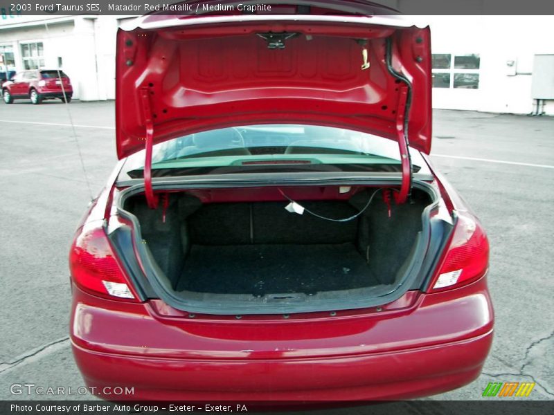 Matador Red Metallic / Medium Graphite 2003 Ford Taurus SES