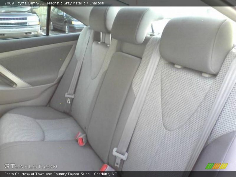 Magnetic Gray Metallic / Charcoal 2009 Toyota Camry SE