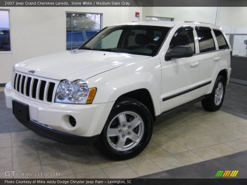 Stone White / Medium Slate Gray 2007 Jeep Grand Cherokee Laredo
