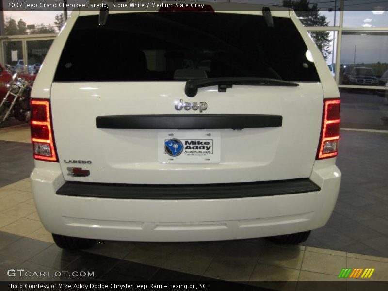 Stone White / Medium Slate Gray 2007 Jeep Grand Cherokee Laredo