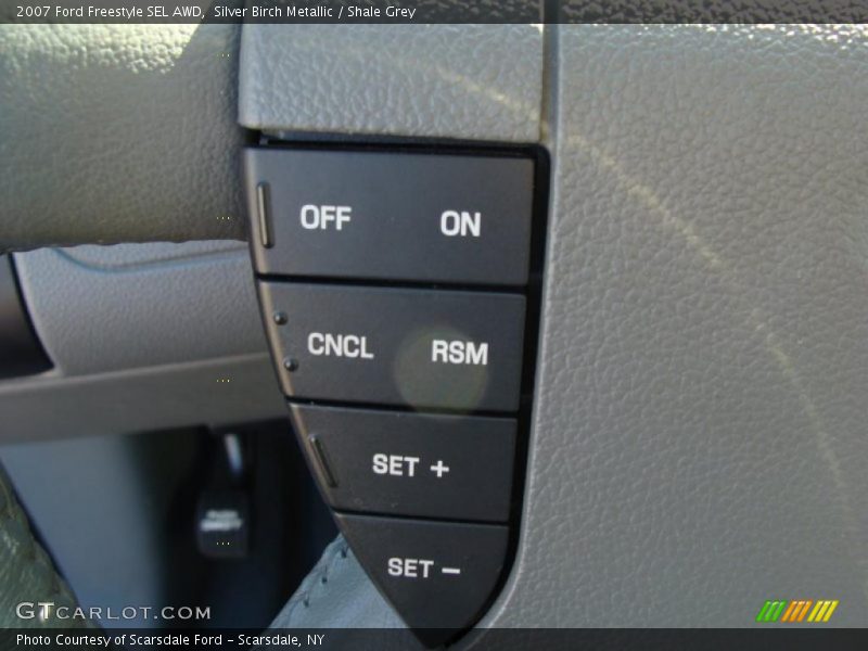 Controls of 2007 Freestyle SEL AWD