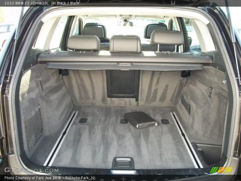  2010 X3 xDrive30i Trunk