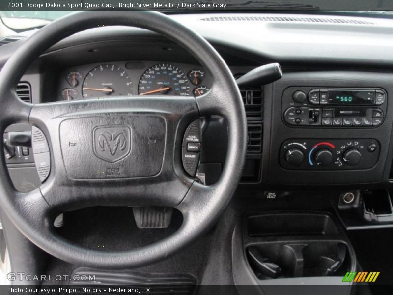 Dashboard of 2001 Dakota Sport Quad Cab