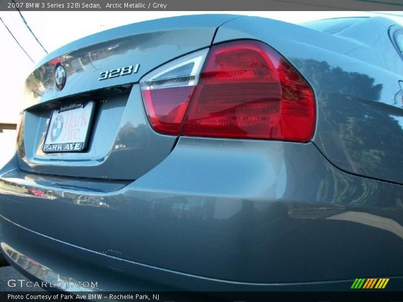 Arctic Metallic / Grey 2007 BMW 3 Series 328i Sedan