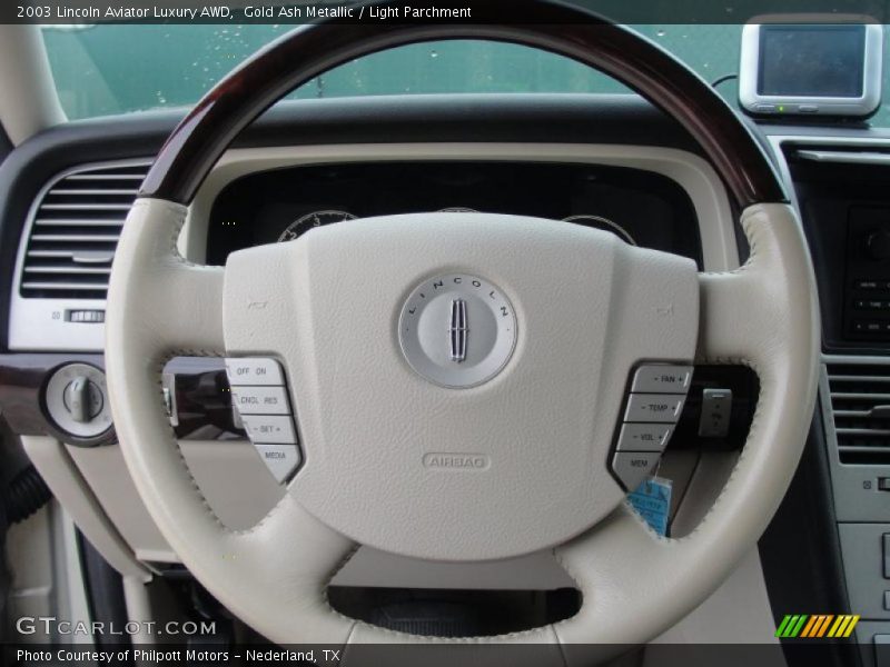  2003 Aviator Luxury AWD Steering Wheel