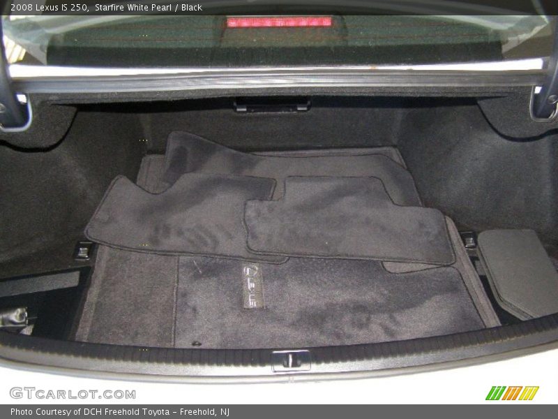  2008 IS 250 Trunk
