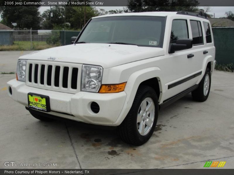 Stone White / Medium Slate Gray 2006 Jeep Commander