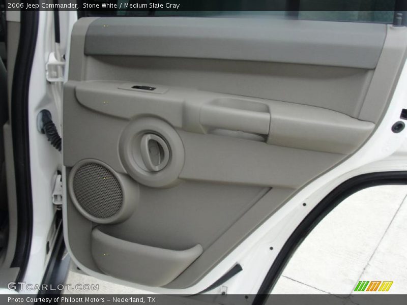 Door Panel of 2006 Commander 