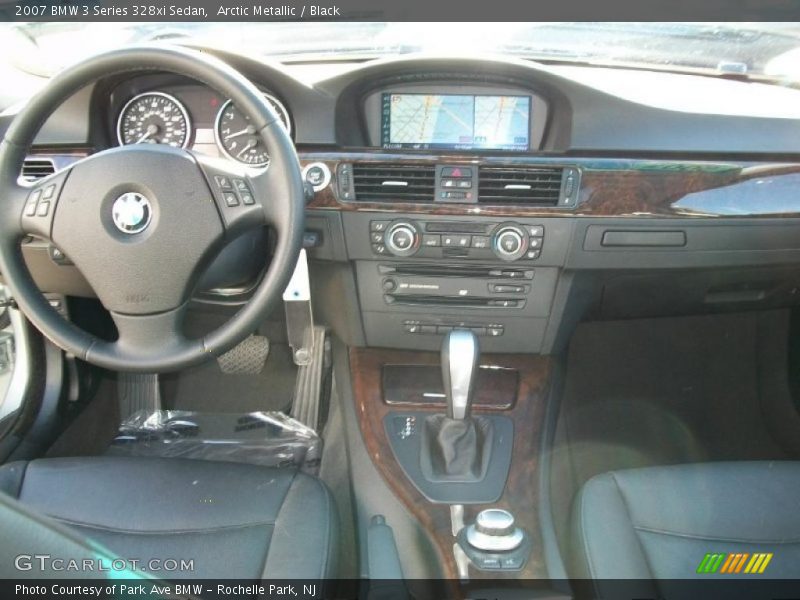 Arctic Metallic / Black 2007 BMW 3 Series 328xi Sedan