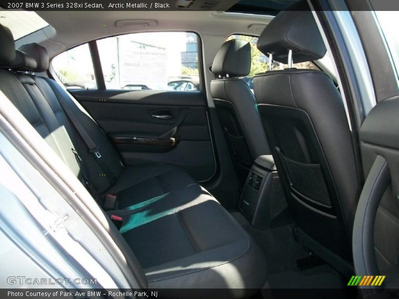 Arctic Metallic / Black 2007 BMW 3 Series 328xi Sedan