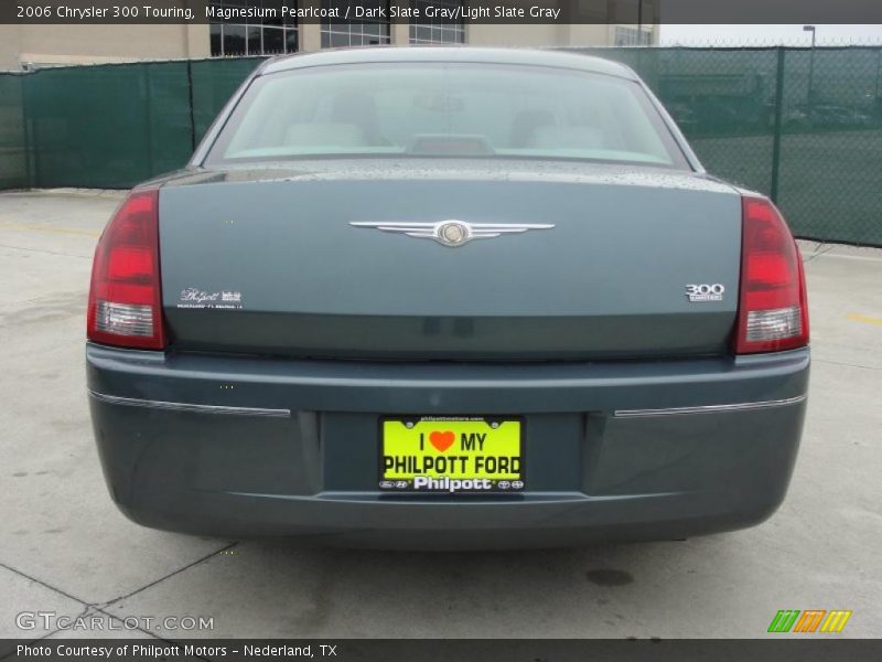 Magnesium Pearlcoat / Dark Slate Gray/Light Slate Gray 2006 Chrysler 300 Touring