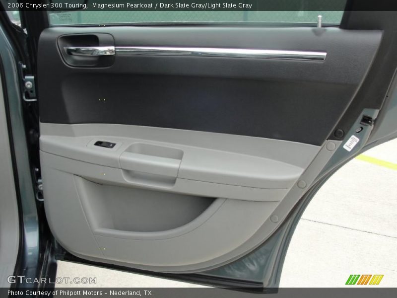 Magnesium Pearlcoat / Dark Slate Gray/Light Slate Gray 2006 Chrysler 300 Touring