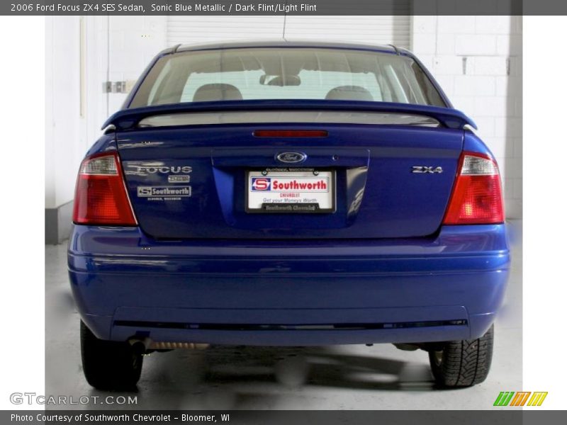 Sonic Blue Metallic / Dark Flint/Light Flint 2006 Ford Focus ZX4 SES Sedan
