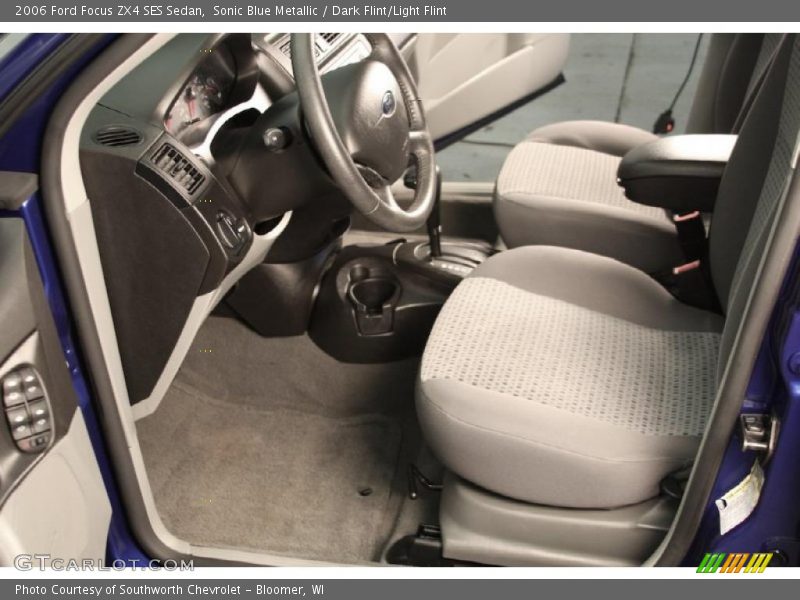 Sonic Blue Metallic / Dark Flint/Light Flint 2006 Ford Focus ZX4 SES Sedan