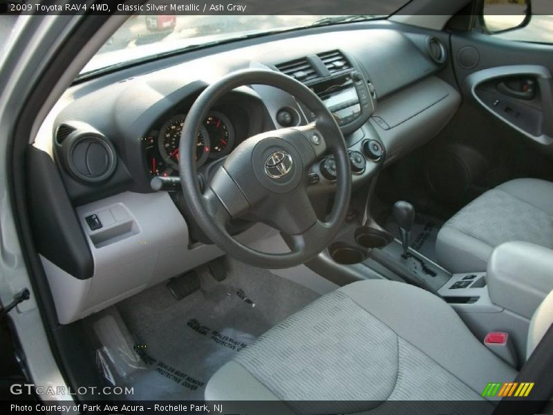 Classic Silver Metallic / Ash Gray 2009 Toyota RAV4 4WD