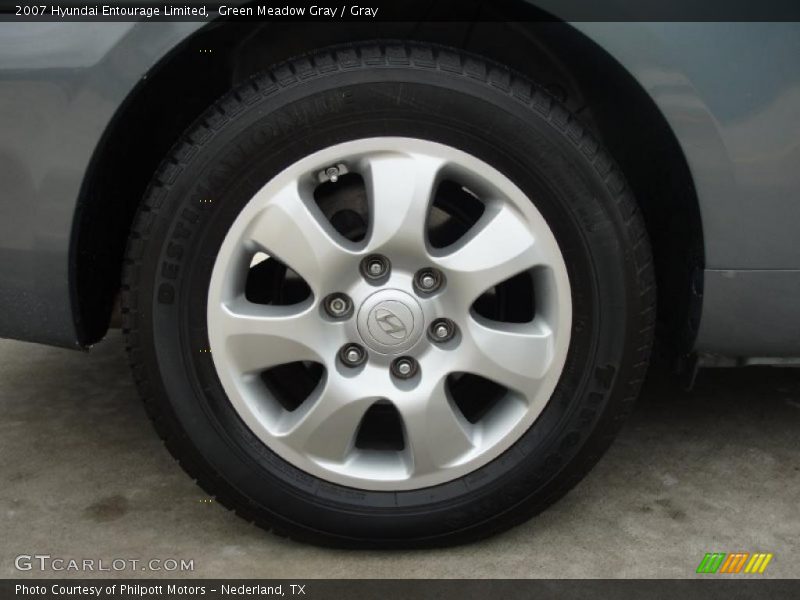 Green Meadow Gray / Gray 2007 Hyundai Entourage Limited