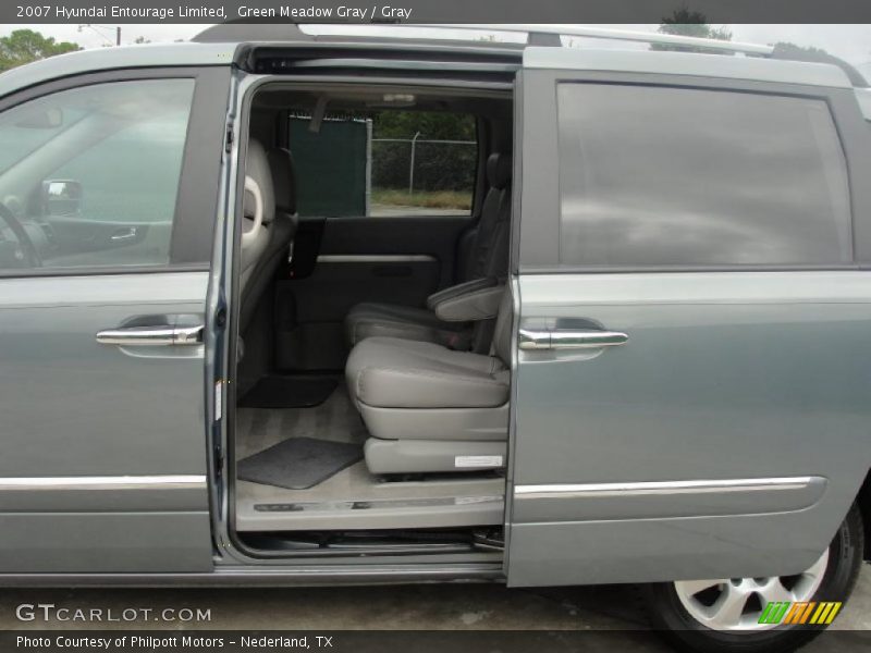 Green Meadow Gray / Gray 2007 Hyundai Entourage Limited