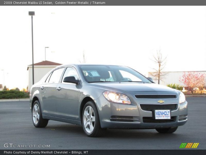 Front 3/4 View of 2009 Malibu LS Sedan