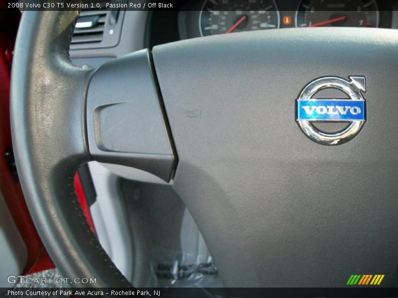 Passion Red / Off Black 2008 Volvo C30 T5 Version 1.0