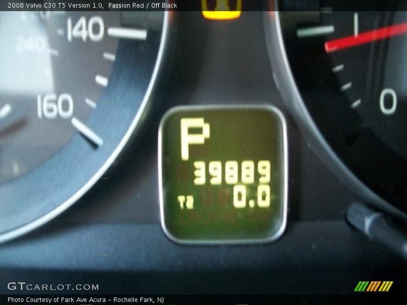 Passion Red / Off Black 2008 Volvo C30 T5 Version 1.0