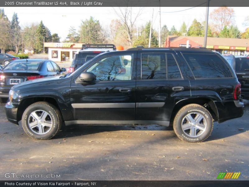 Black / Light Gray 2005 Chevrolet TrailBlazer LS 4x4