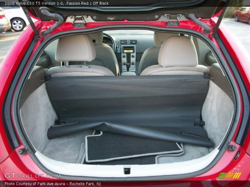  2008 C30 T5 Version 1.0 Trunk