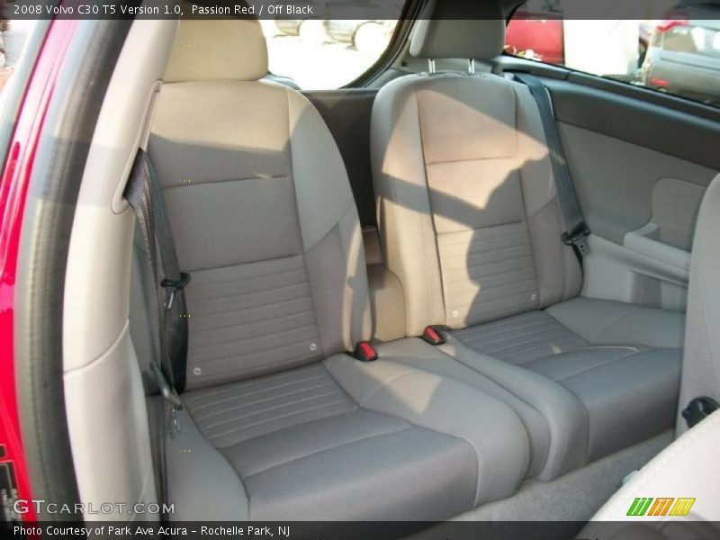  2008 C30 T5 Version 1.0 Off Black Interior