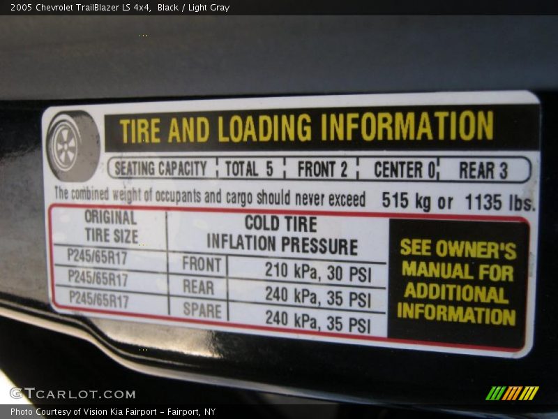 Black / Light Gray 2005 Chevrolet TrailBlazer LS 4x4