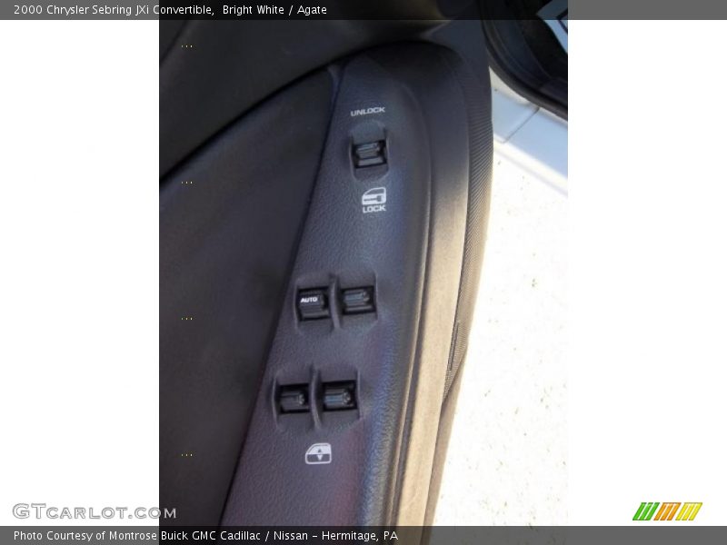 Bright White / Agate 2000 Chrysler Sebring JXi Convertible