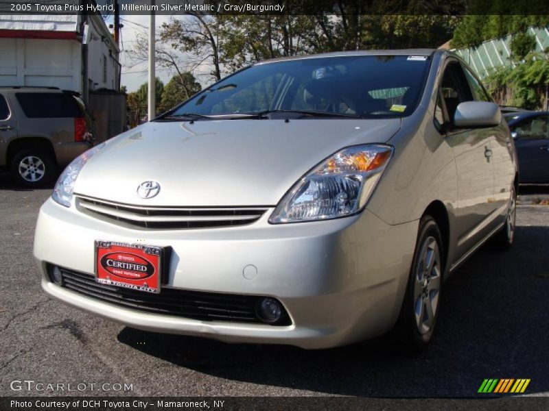 Millenium Silver Metallic / Gray/Burgundy 2005 Toyota Prius Hybrid