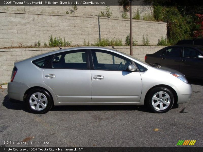 Millenium Silver Metallic / Gray/Burgundy 2005 Toyota Prius Hybrid