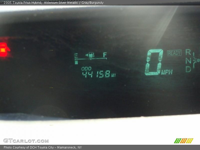 Millenium Silver Metallic / Gray/Burgundy 2005 Toyota Prius Hybrid
