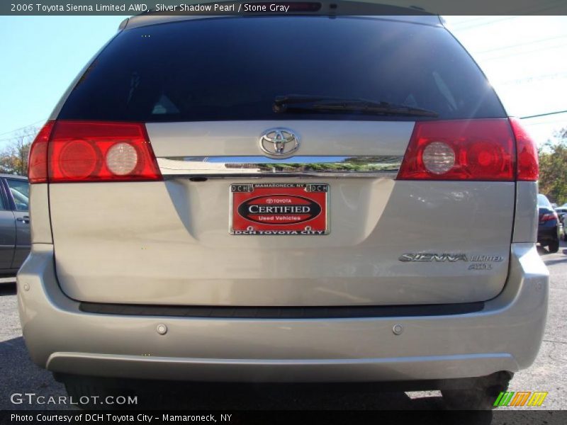 Silver Shadow Pearl / Stone Gray 2006 Toyota Sienna Limited AWD
