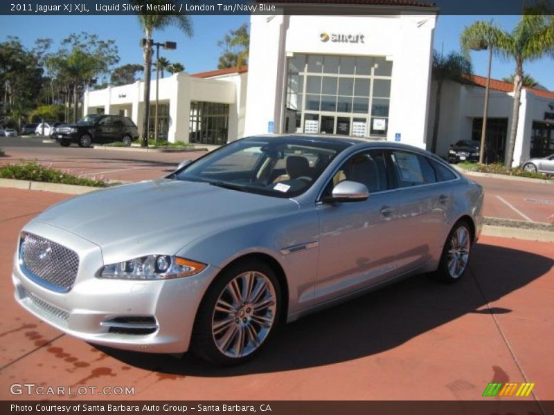 Front 3/4 View of 2011 XJ XJL