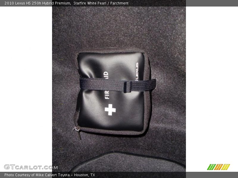 Starfire White Pearl / Parchment 2010 Lexus HS 250h Hybrid Premium